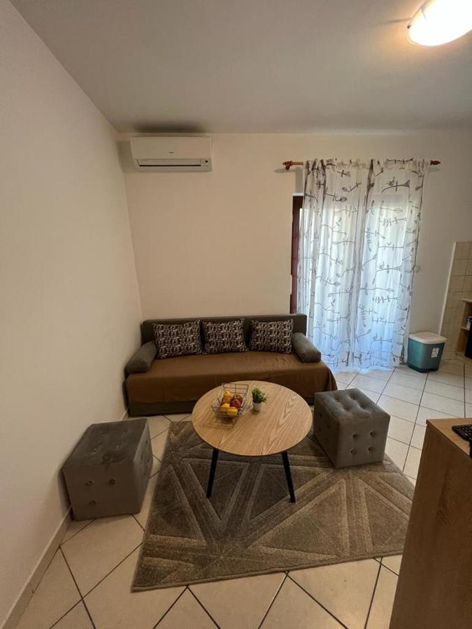 Guest House Karevic Hvar Town Exterior photo