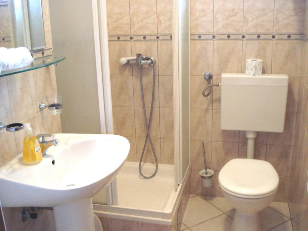 Guest House Karevic Hvar Town Exterior photo